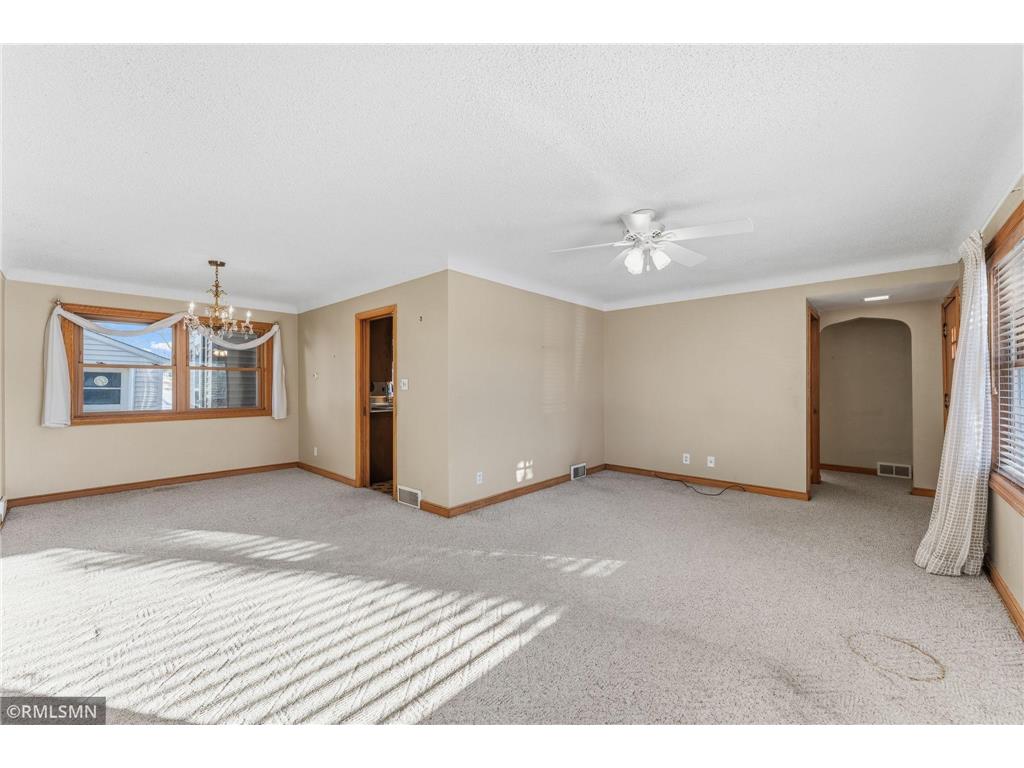 2061 Arlington Avenue E Saint Paul MN 55119 6822937 image11