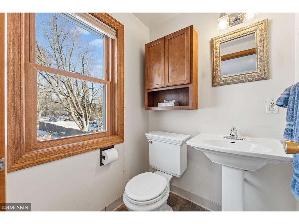 2061 Arlington Avenue E Saint Paul MN 55119 6822937 image17