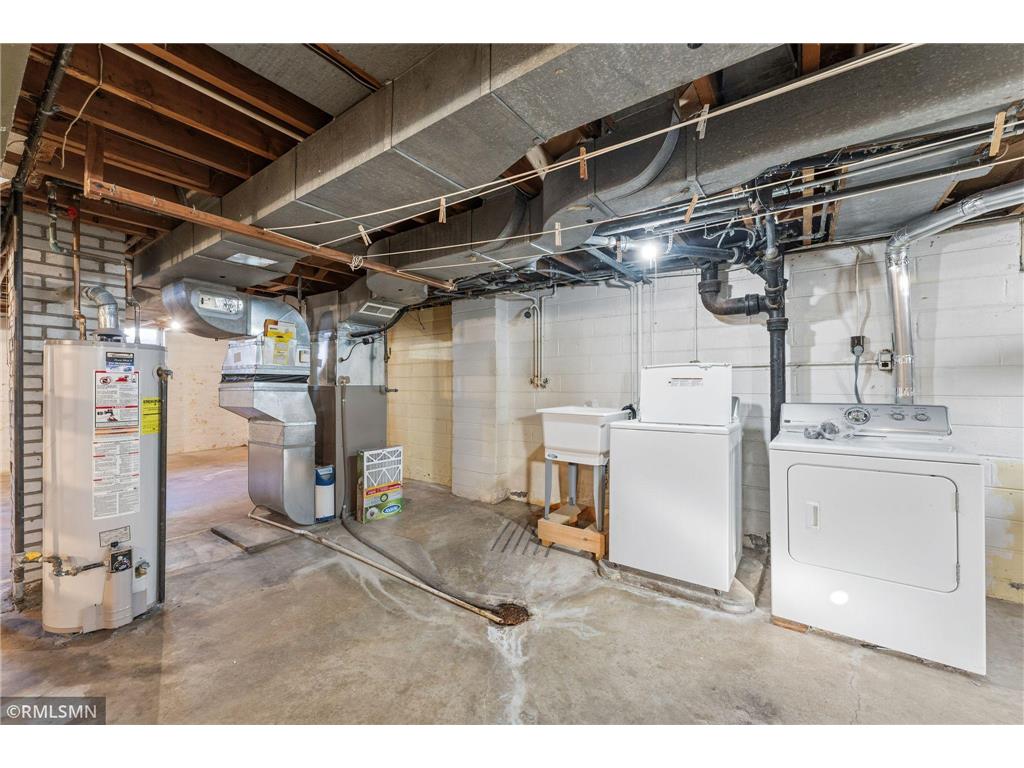 2061 Arlington Avenue E Saint Paul MN 55119 6822937 image18