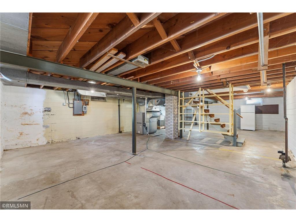 2061 Arlington Avenue E Saint Paul MN 55119 6822937 image19