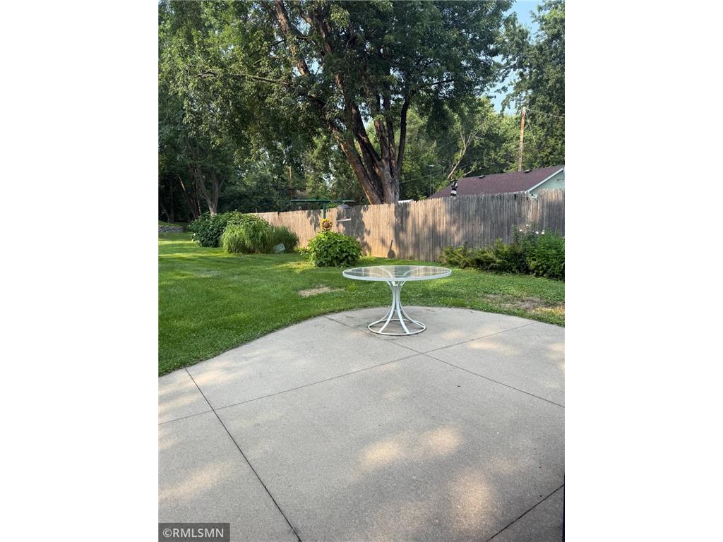 2061 Arlington Avenue E Saint Paul MN 55119 6822937 image5