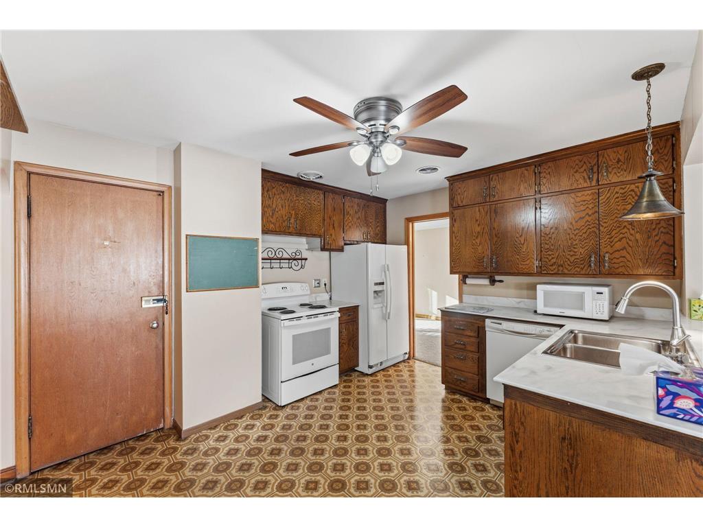 2061 Arlington Avenue E Saint Paul MN 55119 6822937 image9