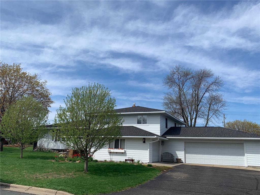 2061 Patricia Street, Mendota Heights, MN, 55120 MLS 6366507 Edina Realty