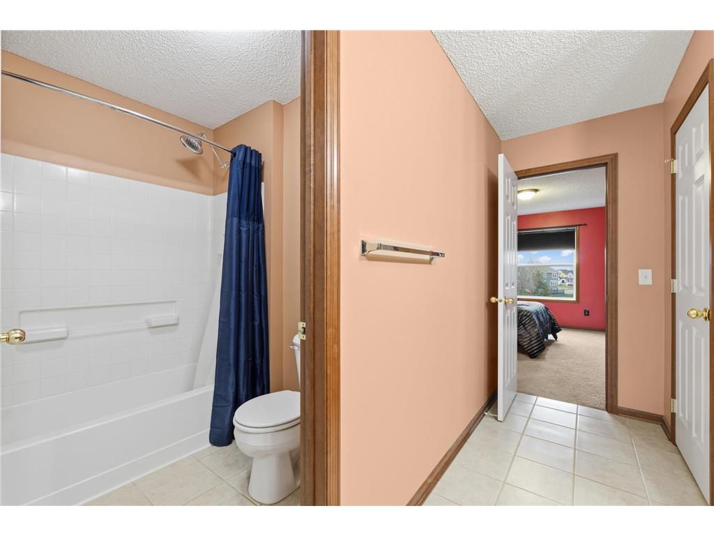 2061 Winterberry Lane Shakopee MN 55379 7030226 image32