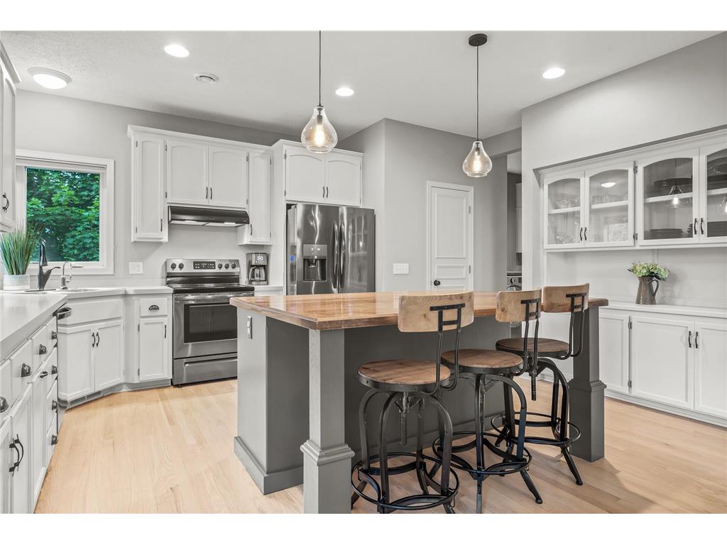 20610 Enfield Avenue N Forest Lake MN 55025 6574904 image1