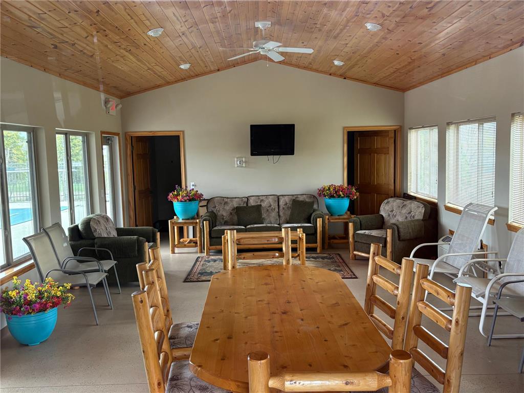 20615 County Highway 21 Detroit Twp MN 56501 - Little Floyd 7067092 image10