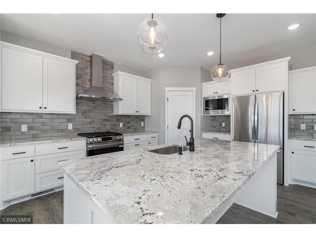 20615 Redwood Street NW Oak Grove MN 55011 7002119 image12