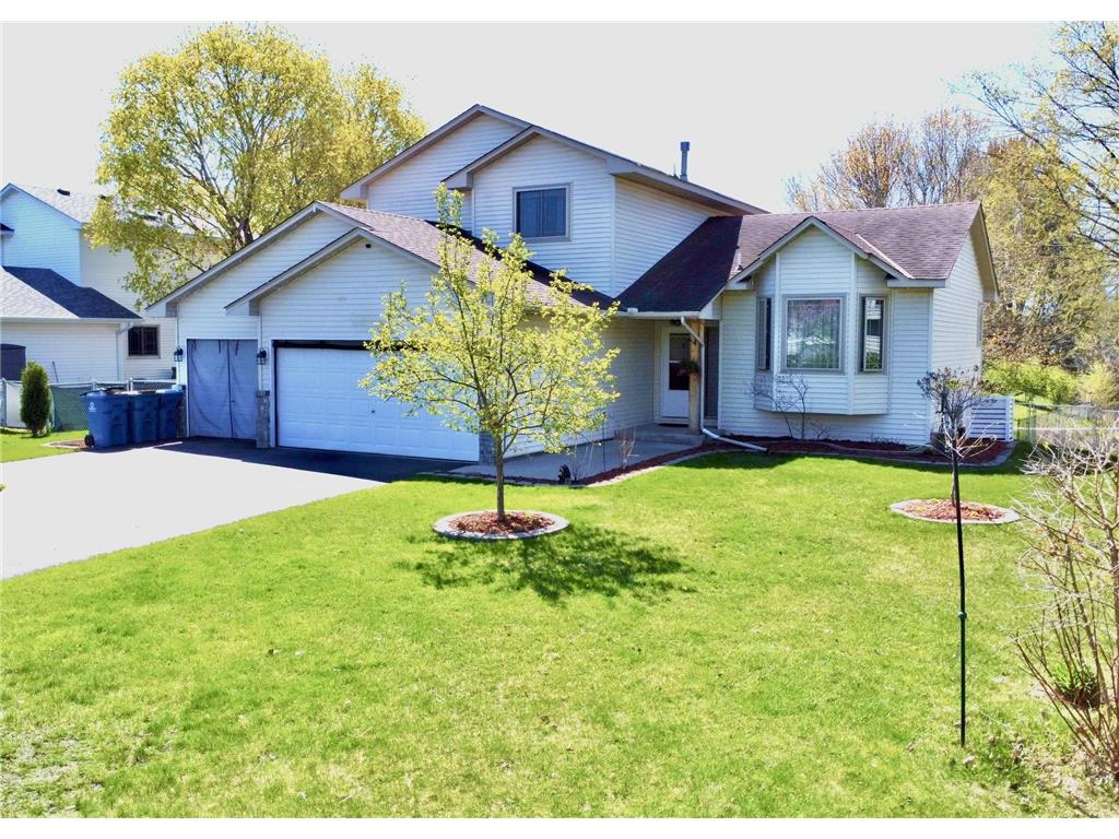 2062 122nd Avenue NW Coon Rapids MN 55448 7067406 image1
