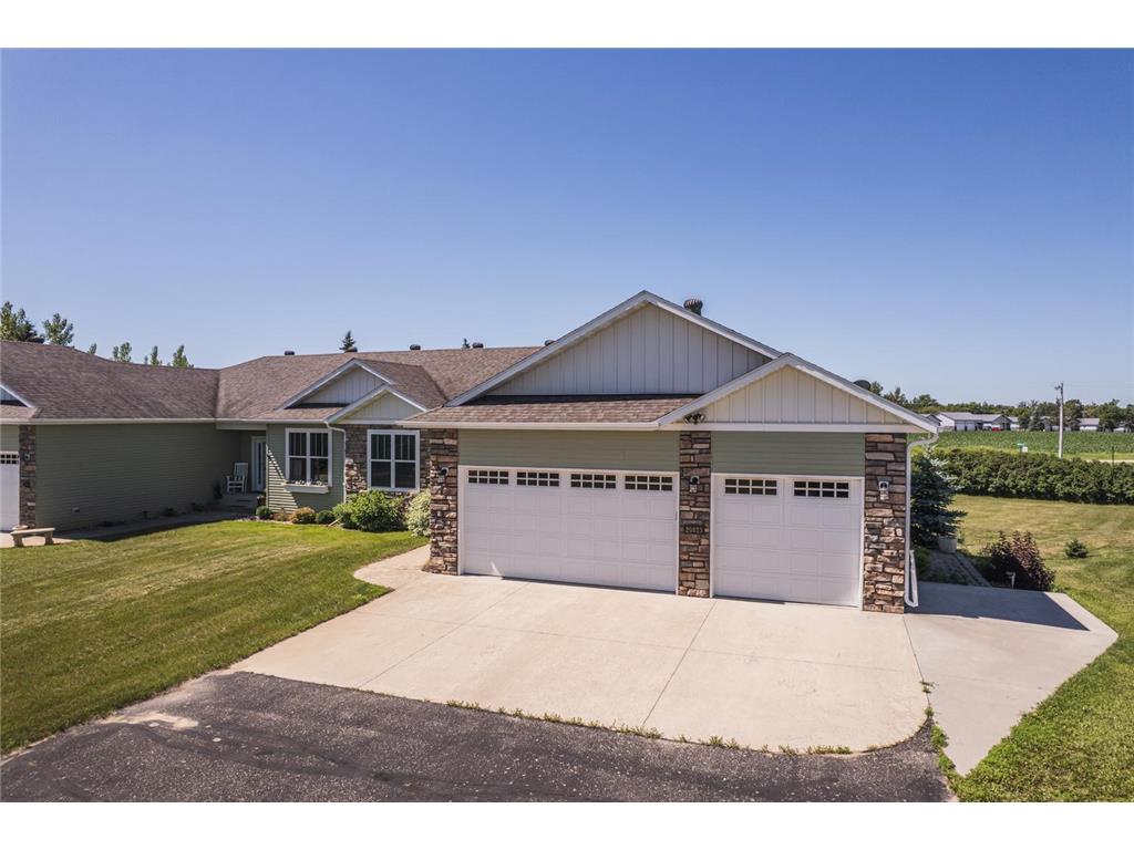 20623 County Highway 21 Detroit Twp MN 56501 - Little Floyd 7010432 image1