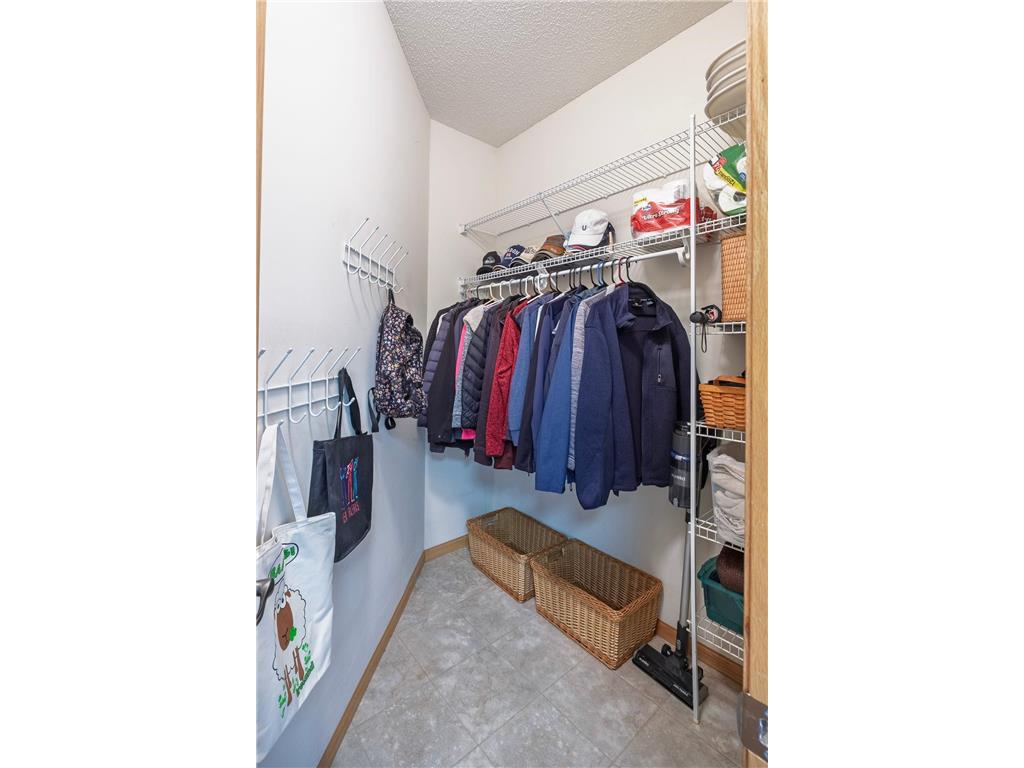 20623 Hartford Way Lakeville MN 55044 7075695 image32