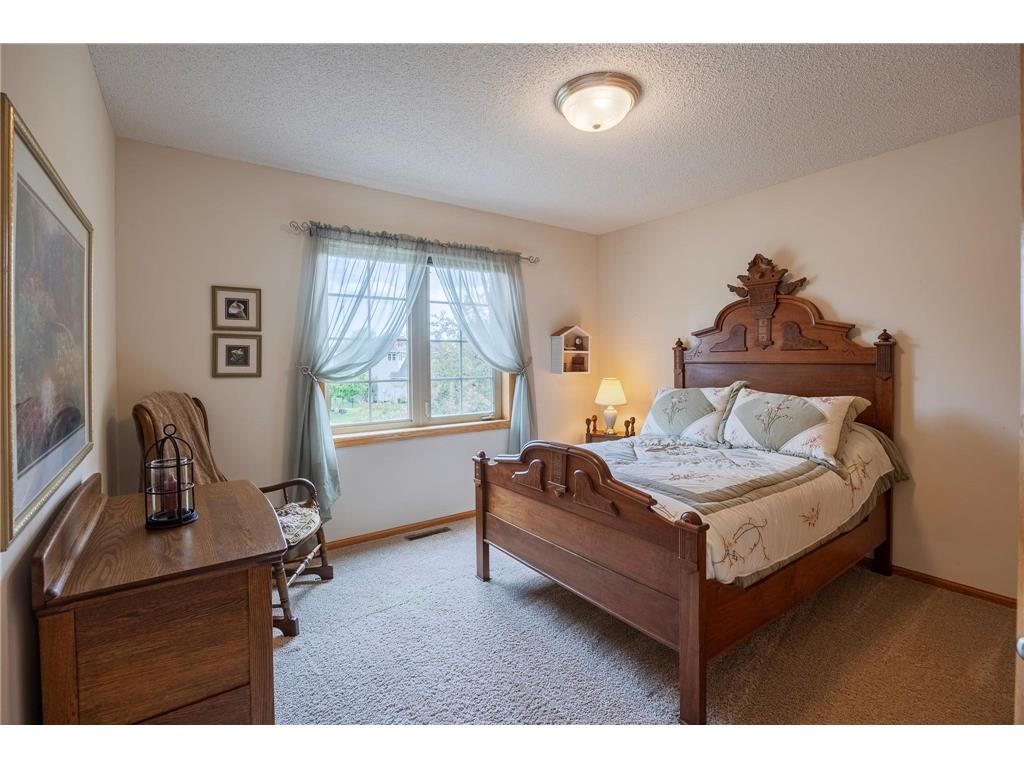 20623 Hartford Way Lakeville MN 55044 7075695 image47