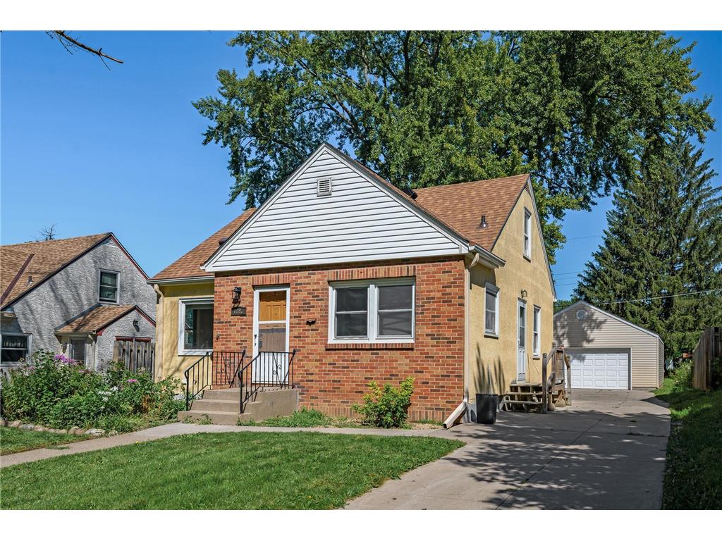 2063 5th Street E Saint Paul MN 55119 6594217 image1