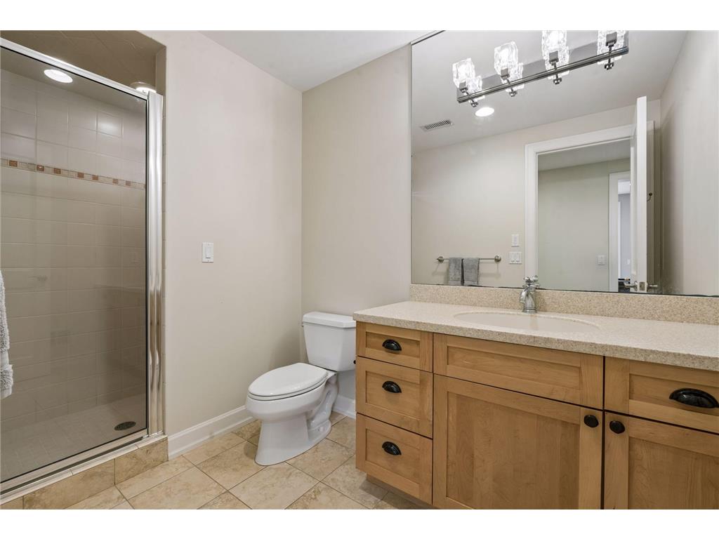 2063 Austrian Pine Lane Minnetonka MN 55305 7073504 image35