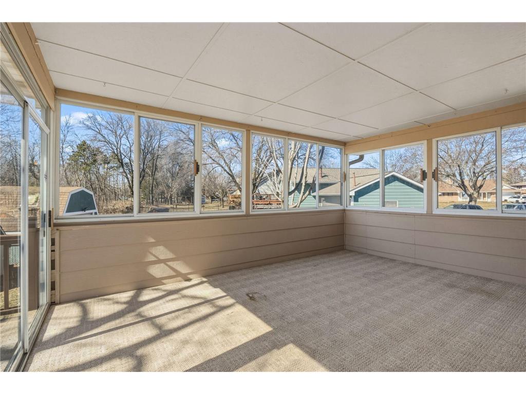 2063 Parkway Drive North Saint Paul MN 55109 7039865 image13