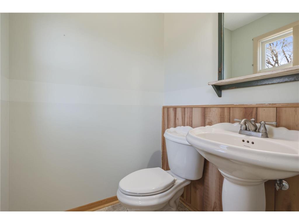 2063 Parkway Drive North Saint Paul MN 55109 7039865 image24