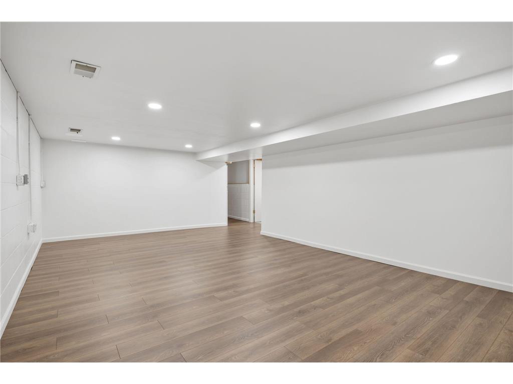 2063 Parkway Drive North Saint Paul MN 55109 7039865 image27