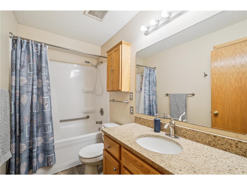 2063 Wild Wings Pass Elko New Market MN 55054 7020439 image13