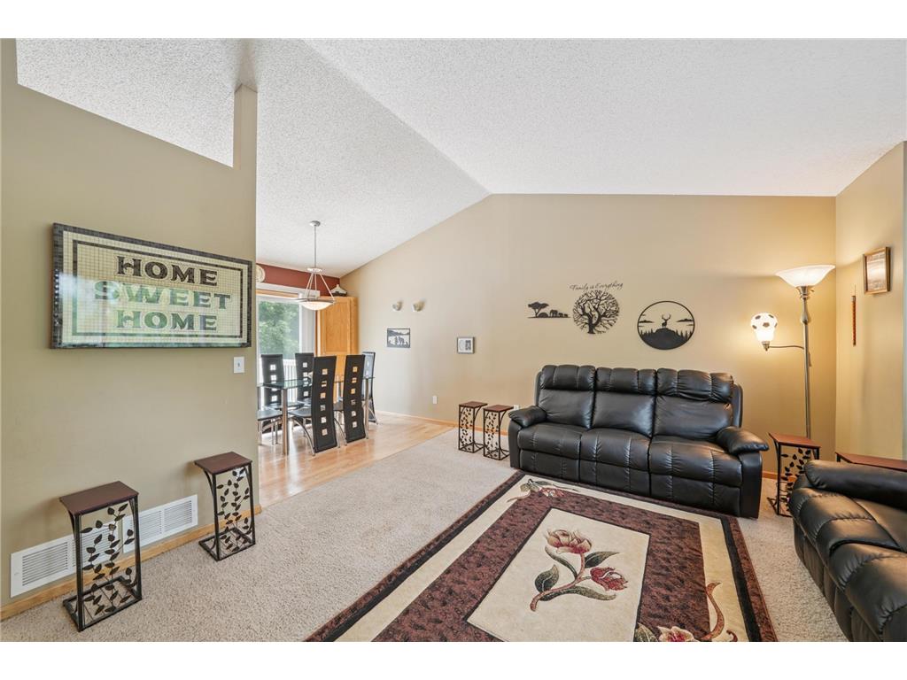 2063 Wild Wings Pass Elko New Market MN 55054 7020439 image18