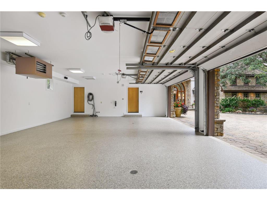 20630 Linwood Road, Deephaven, MN, 55331 MLS 7732452 Edina Realty