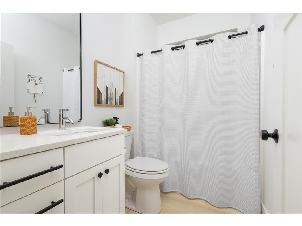 20633 County Highway 21 Detroit Lakes MN 56501 - Little Floyd 6758341 image23