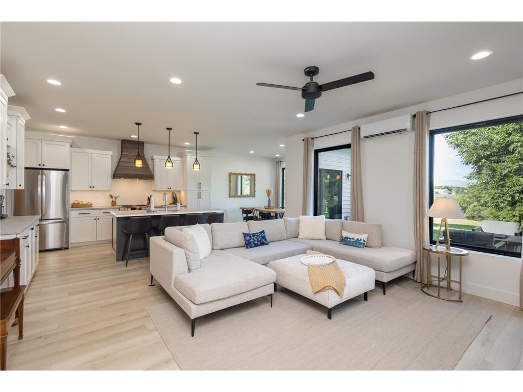 20633 County Highway 21 Detroit Lakes MN 56501 - Little Floyd 6758341 image7