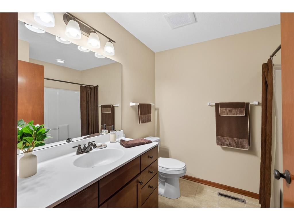 20639 Everton Court N Forest Lake MN 55025 7081133 image19