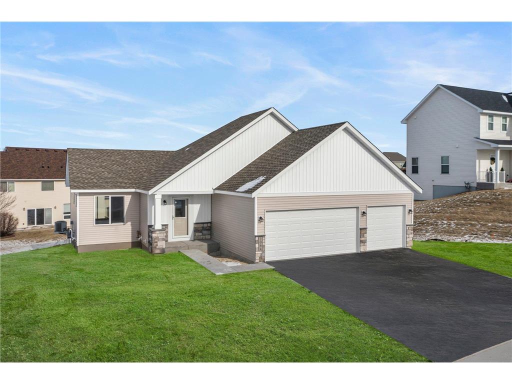 2064 Pleasant Drive Prescott WI 54021 6632608 image1