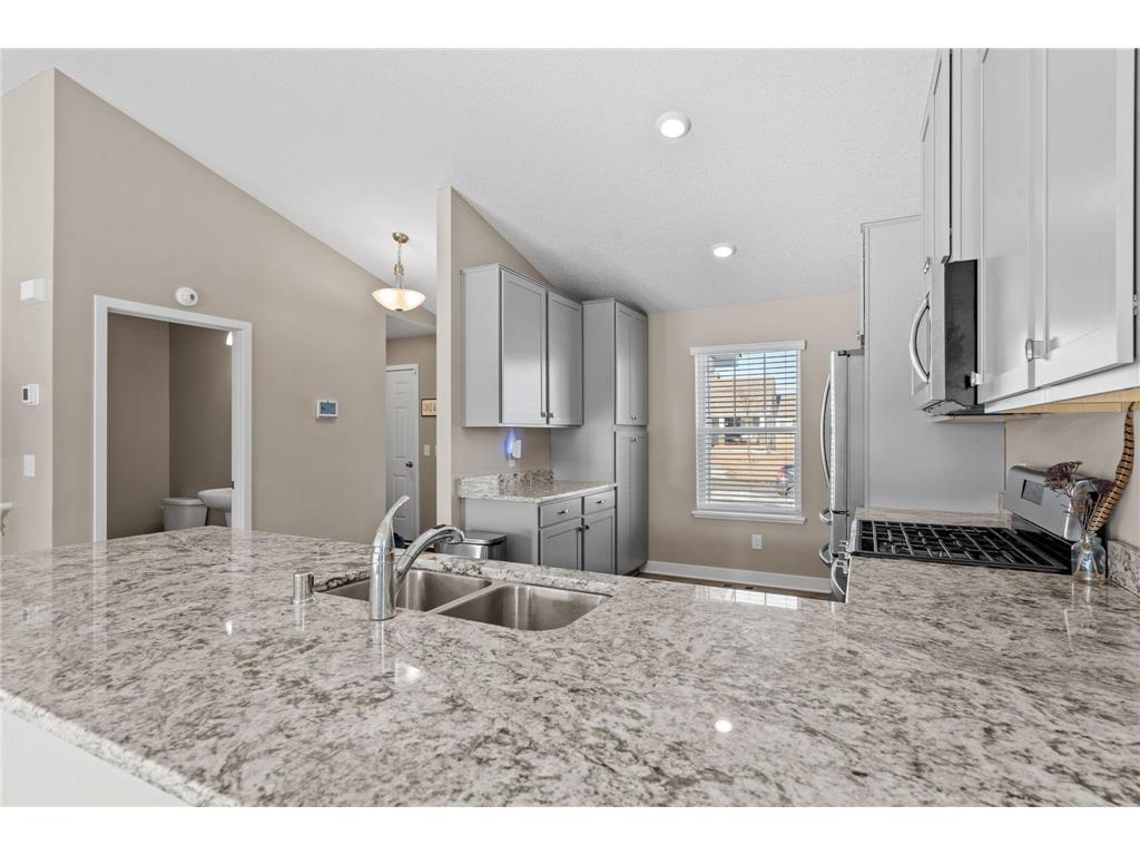 20646 Gosford Way Lakeville MN 55044 7021441 image13