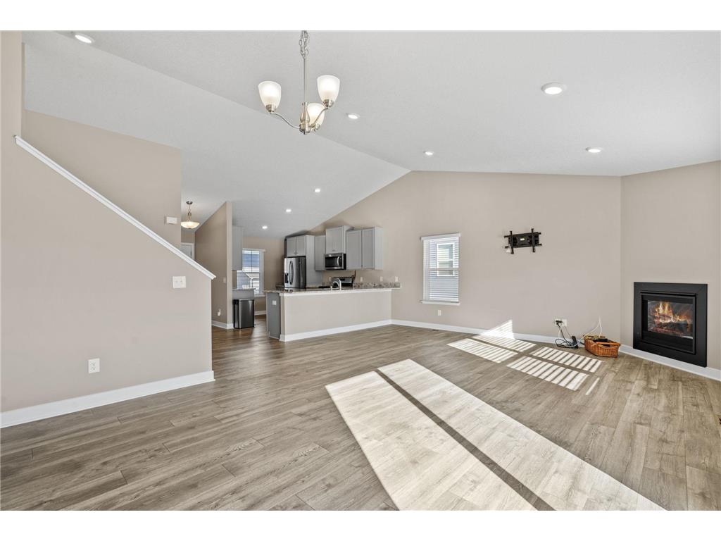 20646 Gosford Way Lakeville MN 55044 7021441 image20