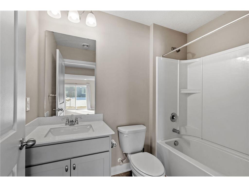 20646 Gosford Way Lakeville MN 55044 7021441 image43