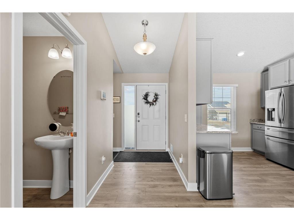 20646 Gosford Way Lakeville MN 55044 7021441 image6