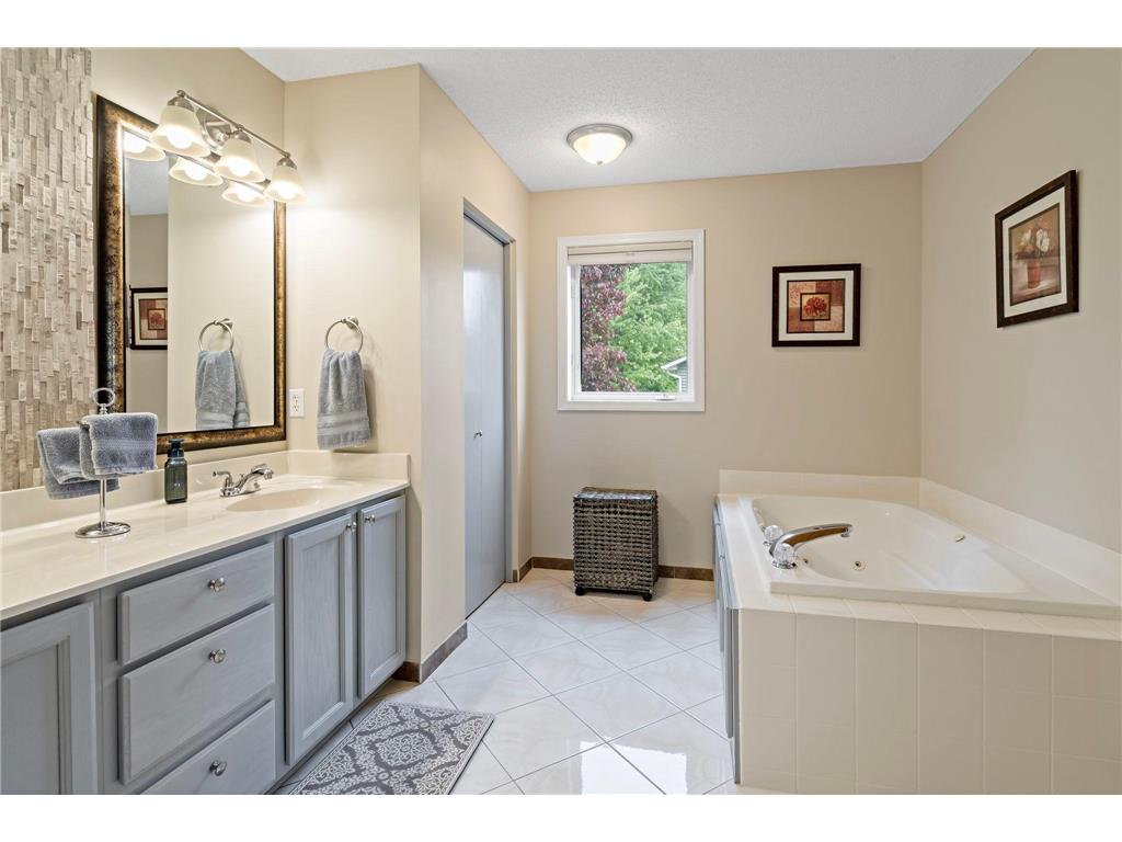 2065 Anton Way Shakopee MN 55379 7062538 image21