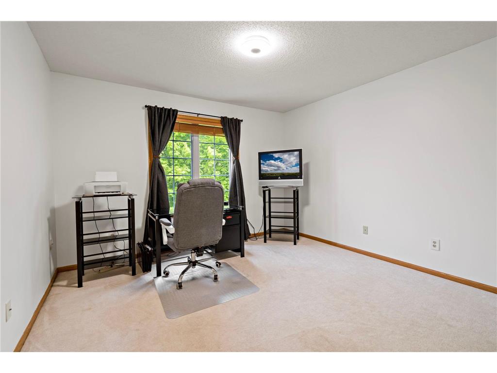2065 Anton Way Shakopee MN 55379 7062538 image23