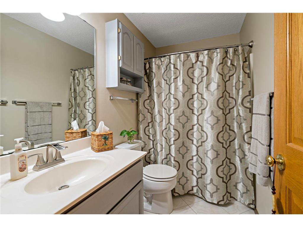 2065 Anton Way Shakopee MN 55379 7062538 image24