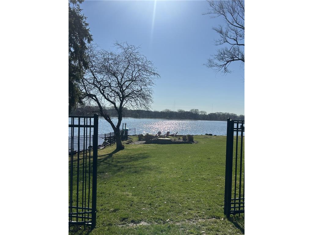 2065 Long Lake Road New Brighton MN 55112 - Long Lake 7011109 image13