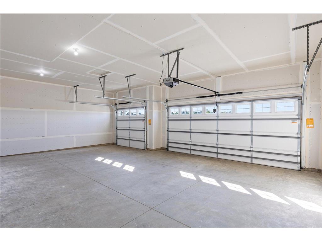 2065 Lusitano Street Shakopee MN 55379 6726763 image31