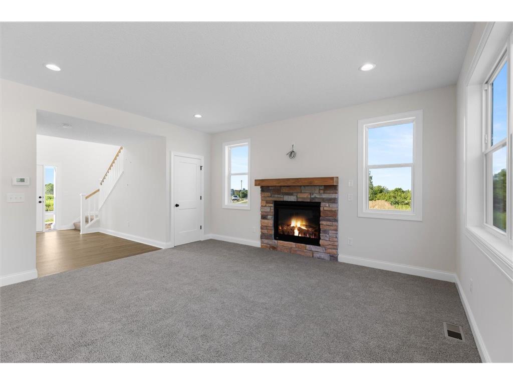 2065 Lusitano Street Shakopee MN 55379 6726763 image9