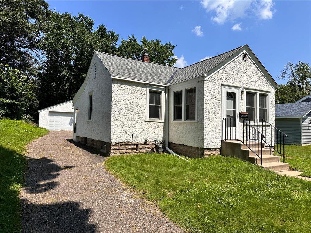 2065 Reaney Avenue E Saint Paul MN 55119 6566671 image1