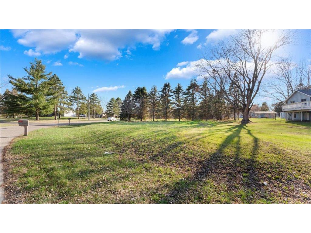 2065 Westmont Street NE Saint Cloud MN 56304 6707455 image1