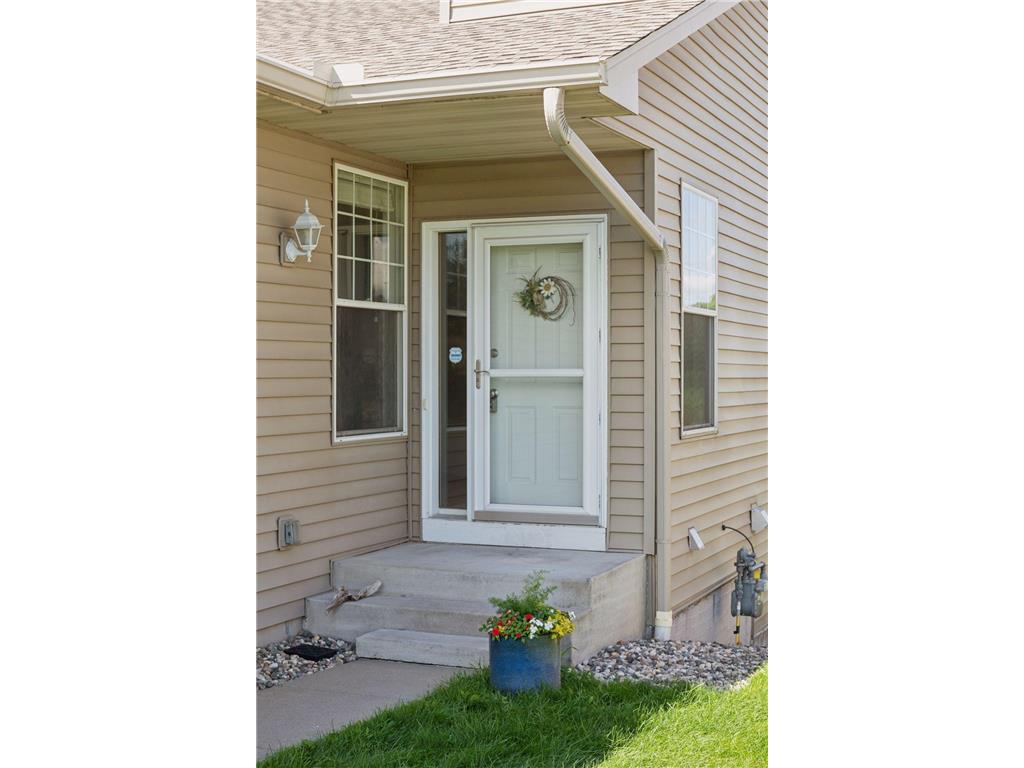 2065 Woodlynn Avenue Maplewood MN 55109 6769215 image4