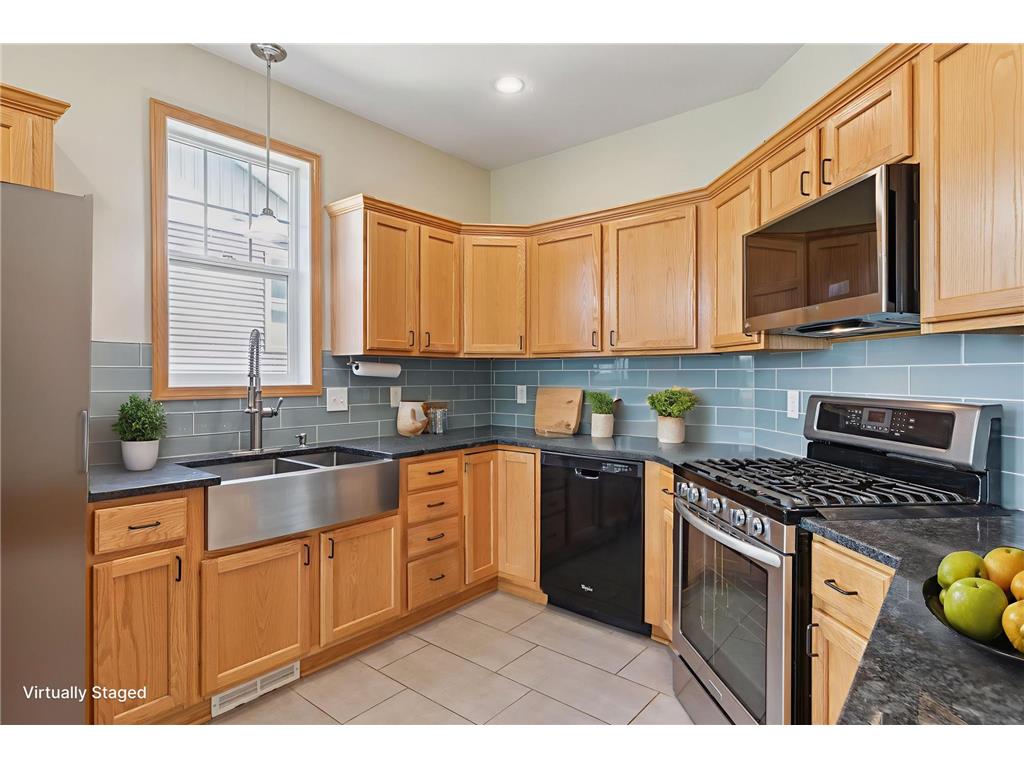 2065 Woodlynn Avenue Maplewood MN 55109 6769215 image8