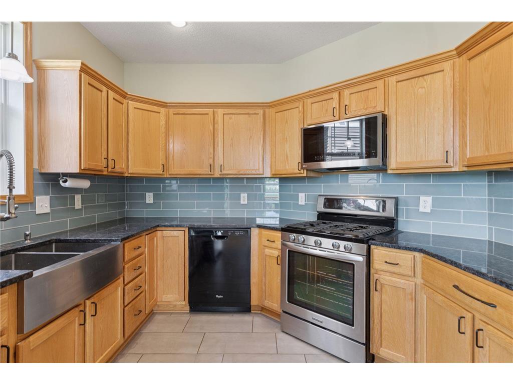 2065 Woodlynn Avenue Maplewood MN 55109 6769215 image9