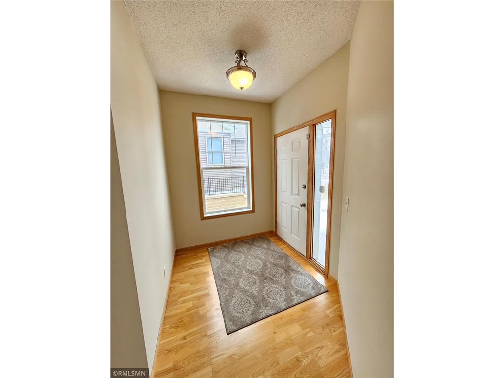 2065 Woodlynn Avenue Maplewood MN 55109 7016513 image15