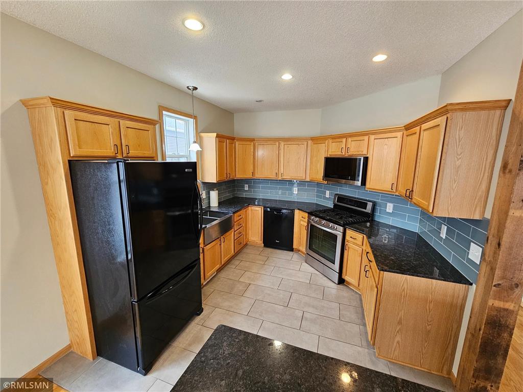 2065 Woodlynn Avenue Maplewood MN 55109 7016513 image5