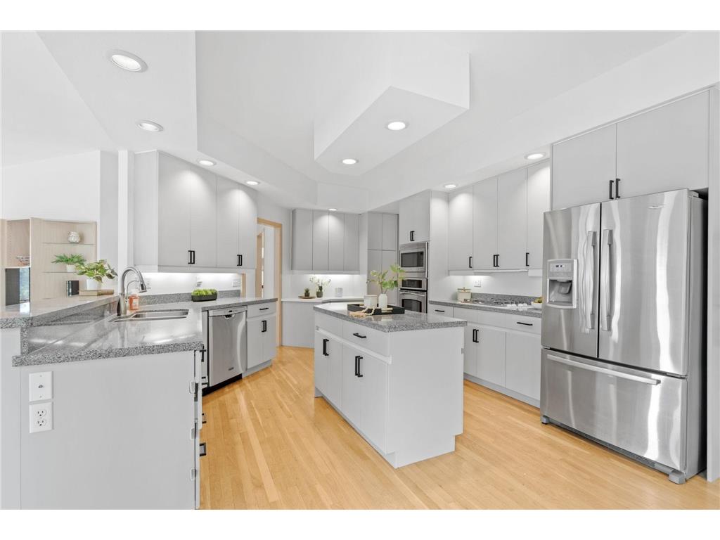 2065 Woodstone Court Victoria MN 55386 7088491 image11