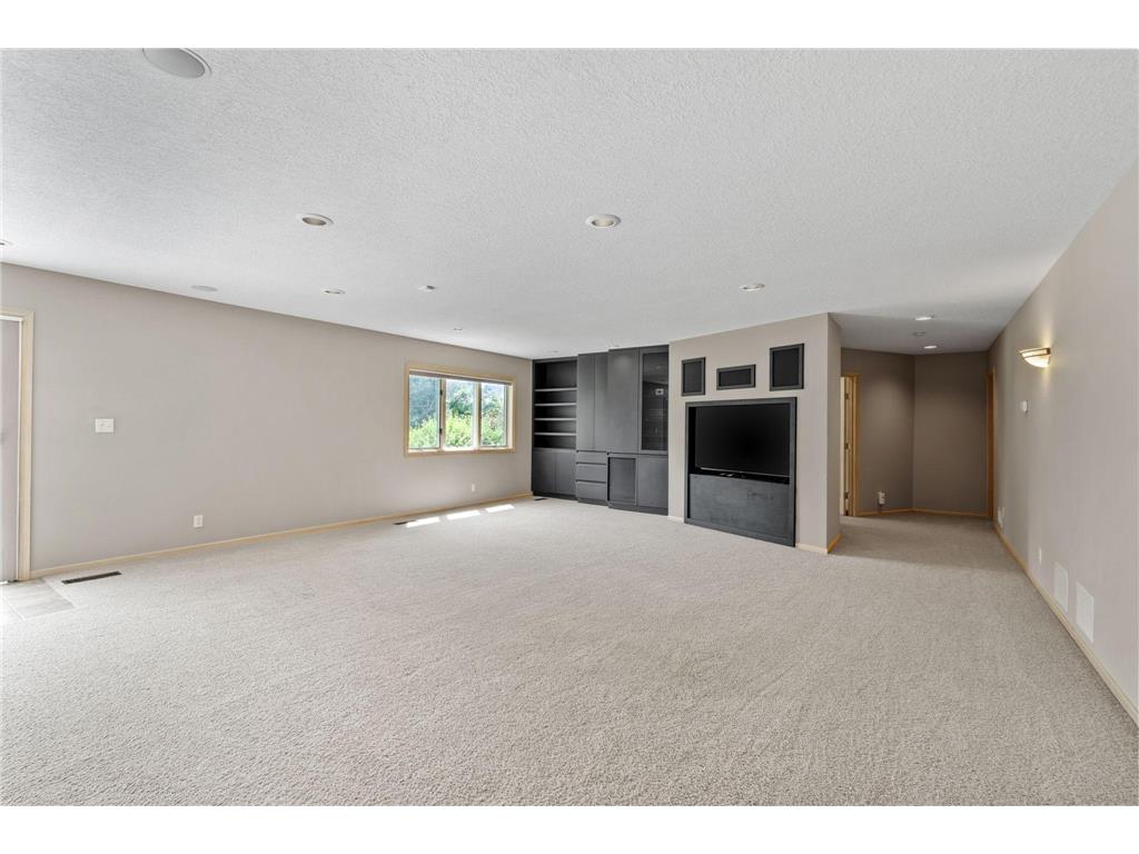 2065 Woodstone Court Victoria MN 55386 7088491 image50