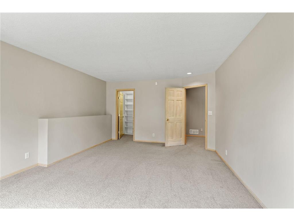 2065 Woodstone Court Victoria MN 55386 7088491 image54
