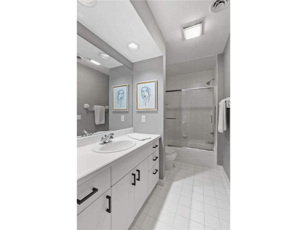 2065 Woodstone Court Victoria MN 55386 7088491 image57