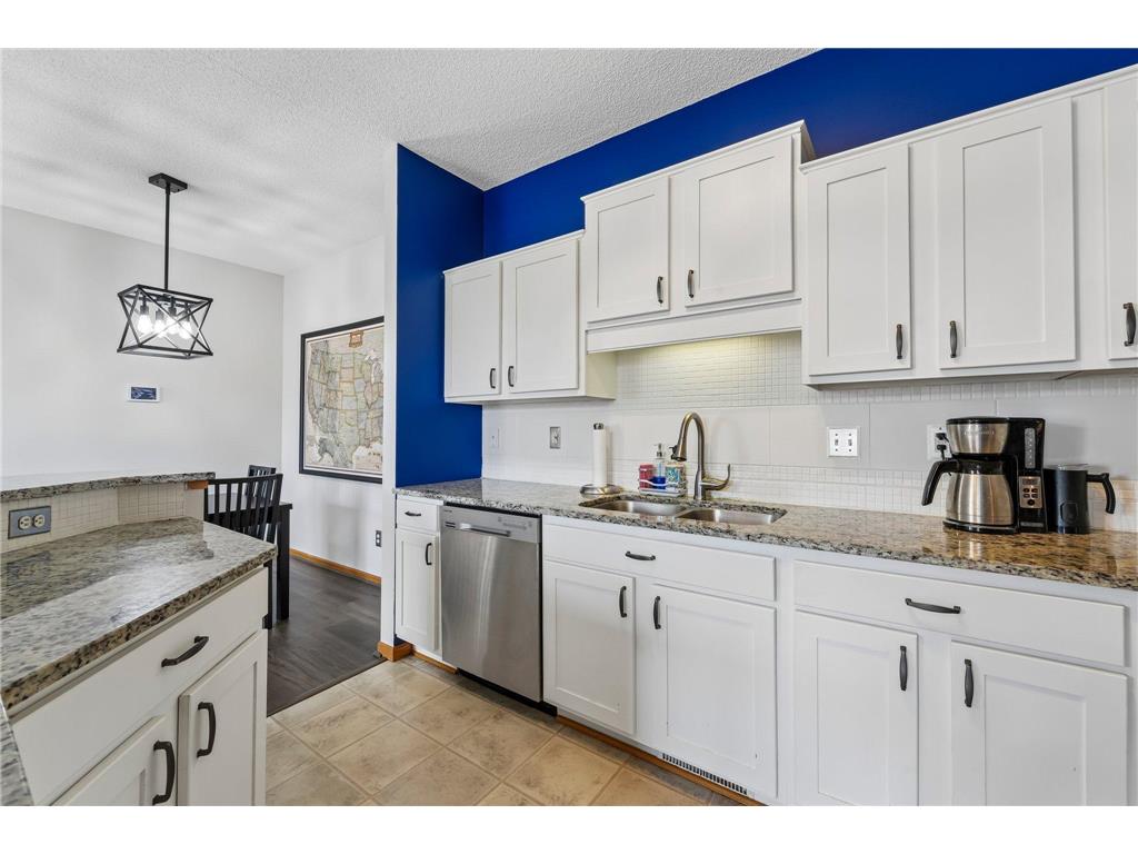 20651 Hampshire Way Lakeville MN 55044 7103526 image11