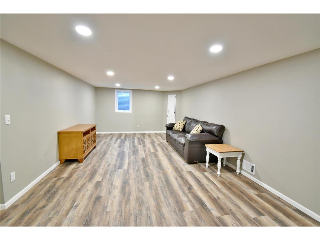 20658 State Highway 15 Saint Augusta MN 55353 6789249 image16